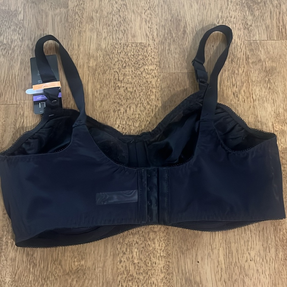 Bali 38DD Black Classic Support, Underwire, Full Coverage, Back Smoothing Bra - Picture 2 of 5